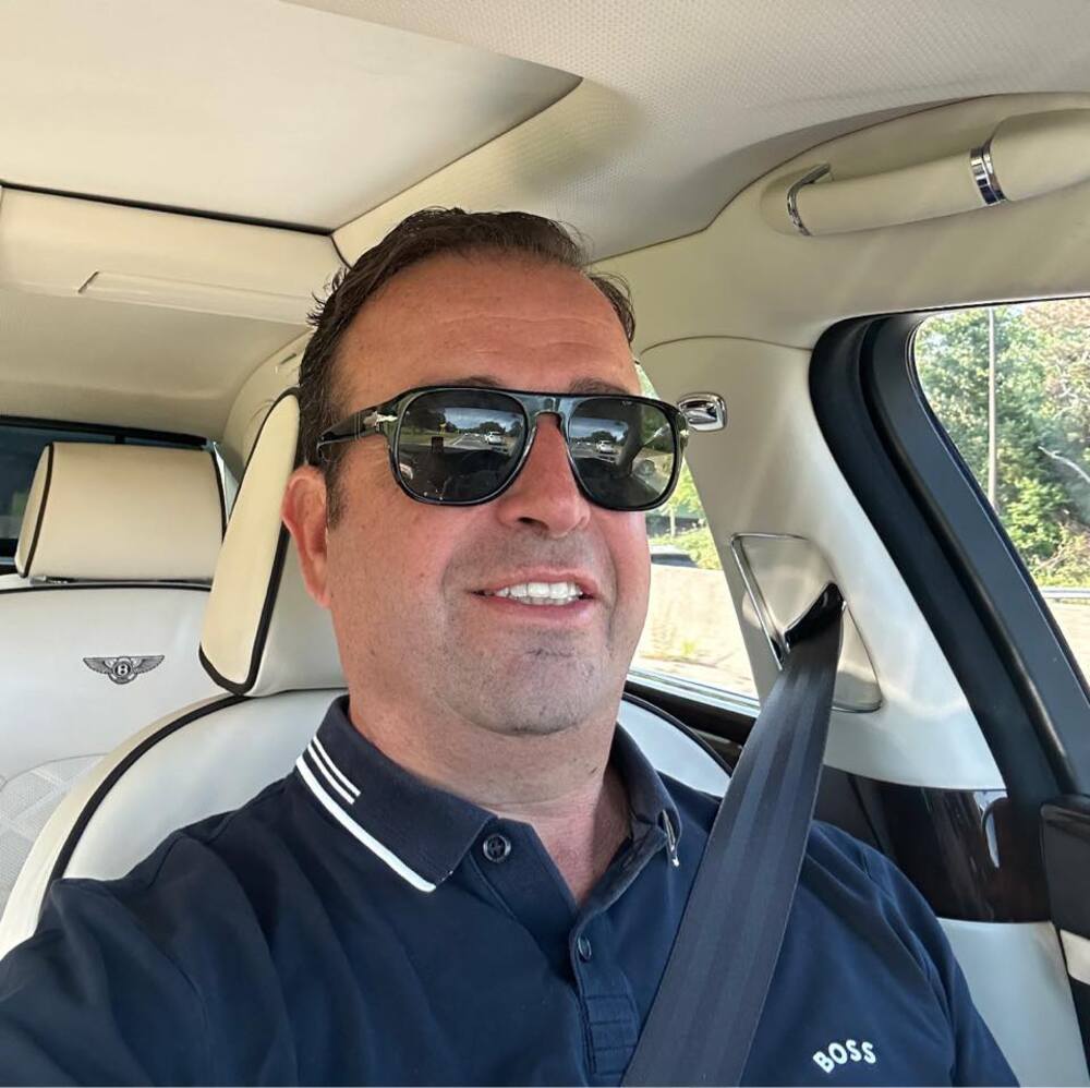 Meet your Posher, Mark